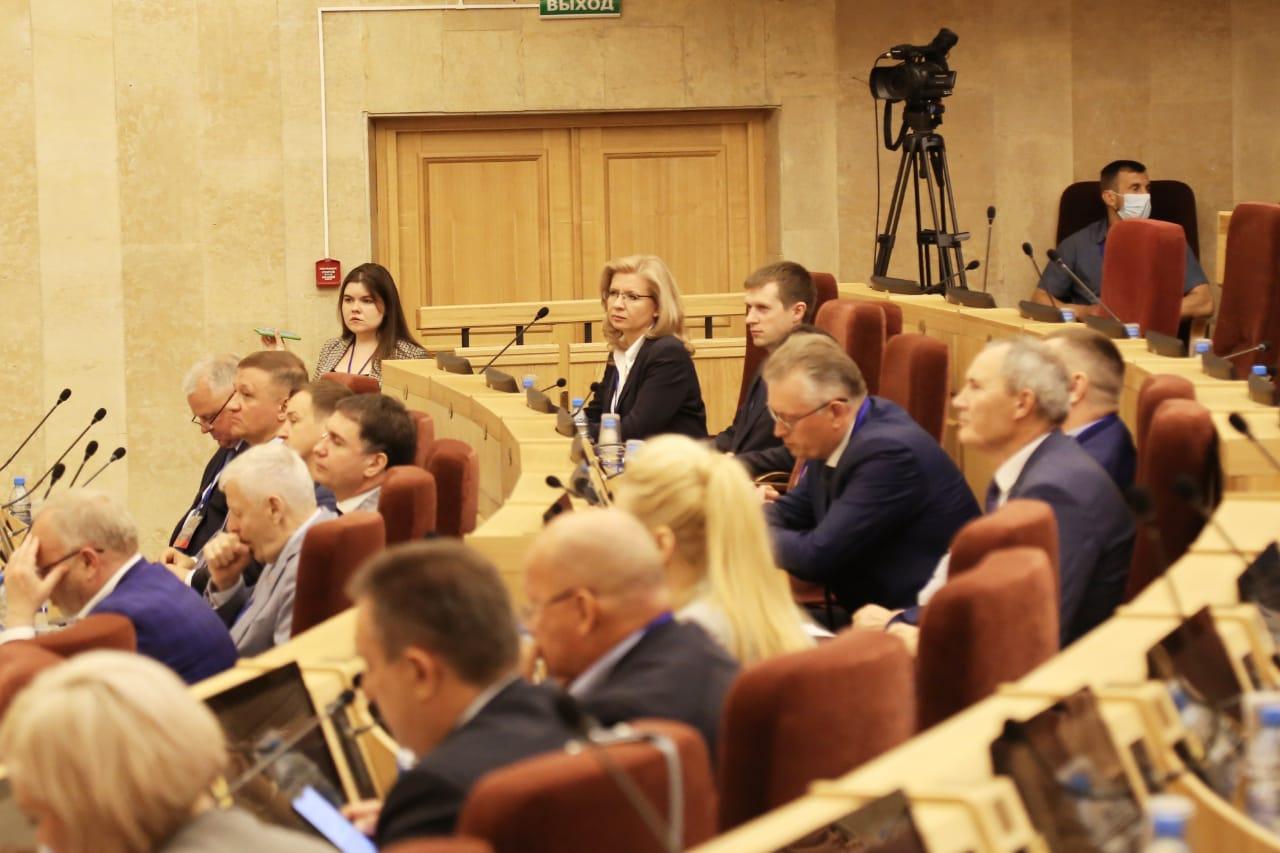 Фото Новосибирские единороссы выбрали делегатов на Всероссийский съезд «Единой России» в Москве 6
